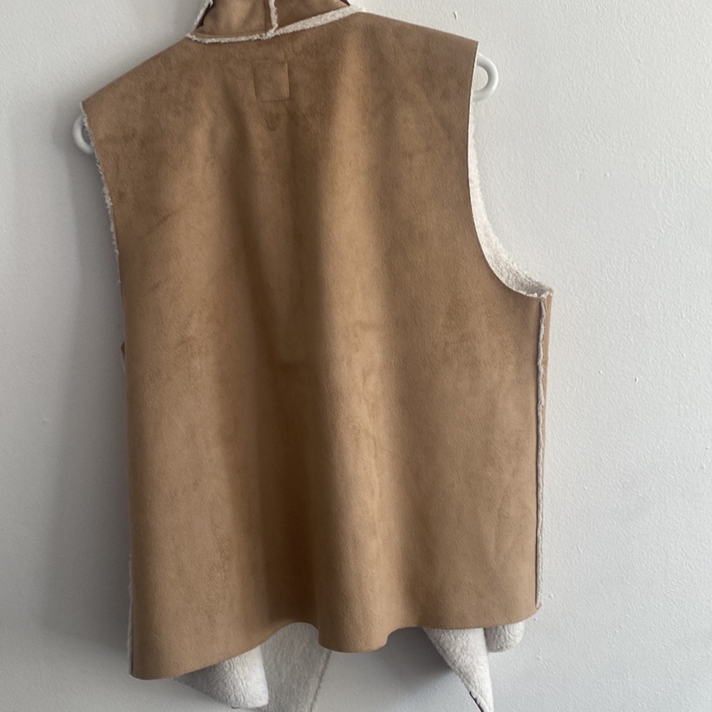 Sherpa vest - Picture 4 of 4